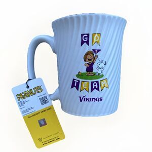 NEW Minnesota Vikings NFL Football Peanuts Snoopy Peppermint Patty Mug Free Ship